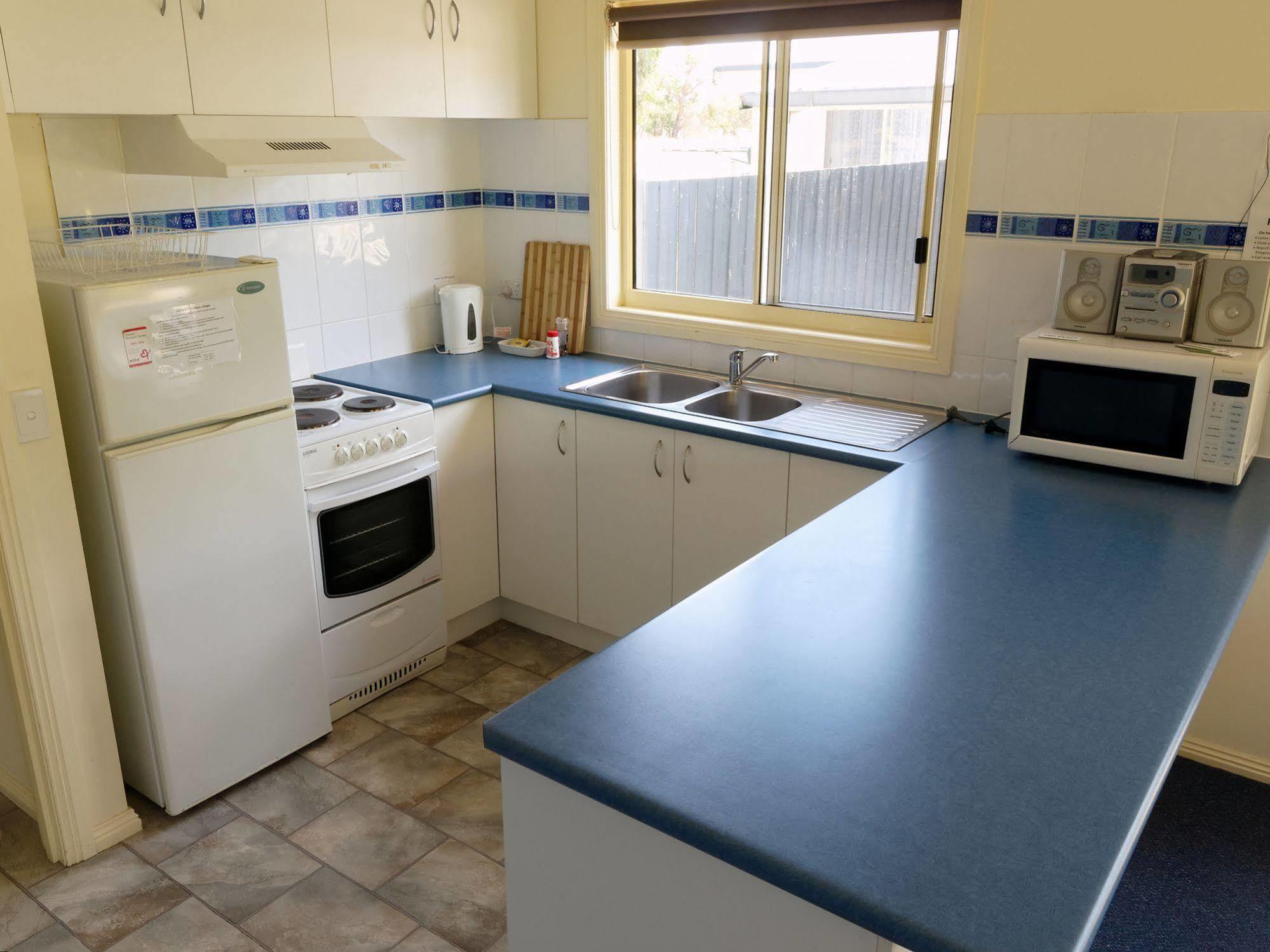 Woodbyne Resort Wimbledon Heights Bagian luar foto